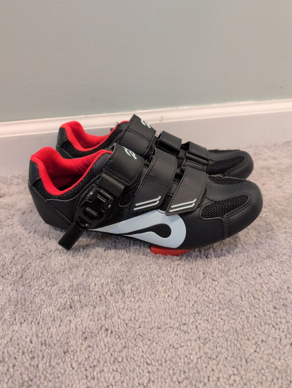 EUC Peloton cycling bike shoes with look delta cleats EU 38 US women's 7